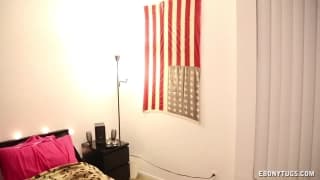 A good handjob with a horny black girl!