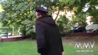 A threesome in the bath to enjoy