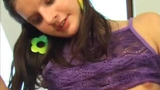 Carolina feels a full of pleasure touching herself