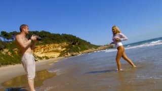 Ginger Hell and Leo Galvez fuck on the beach