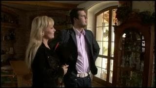 Renatta is a blonde who wants sodomy