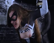 The Girl Simbionte Is Seduced And Dominated By V0n0m