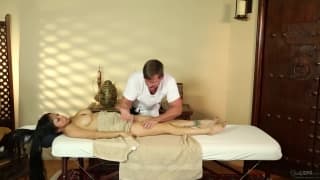 This sexy asian wants to be pleasured